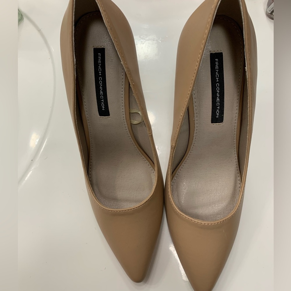 Brand new 
8.5 beige heels